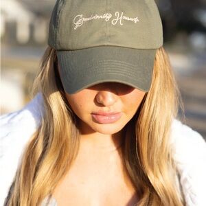 “Breadwinning Housewife” Trendy Green Baseball Cap Hat